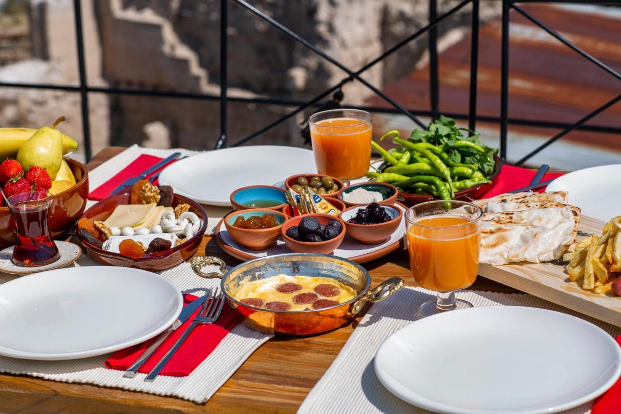 Ikarus Cappadocia Hotel Üçhisar Eksteriør bilde